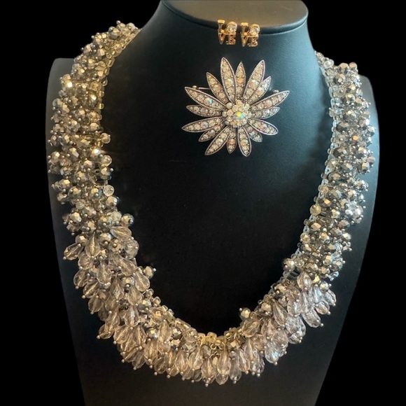 Joan Rivers Jewelry - Joan Rivers AB rhinestone brooch, Love earrings & Aldo statement necklace lot